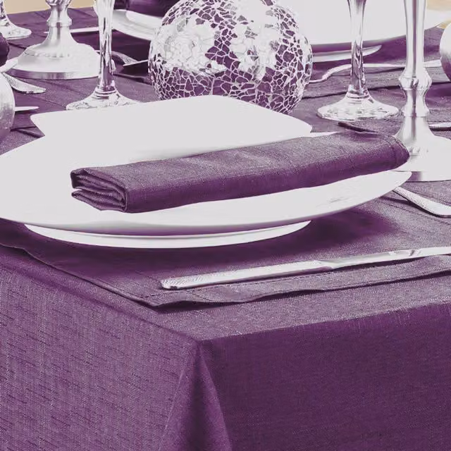 Kitchenwise Purple Linen Look Slubbed Rectangular Tablecloth