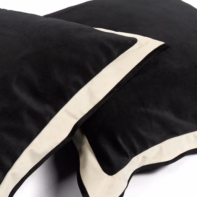 OHS Oxford Edge Square Boucle Cushion Covers in Black and White – 1