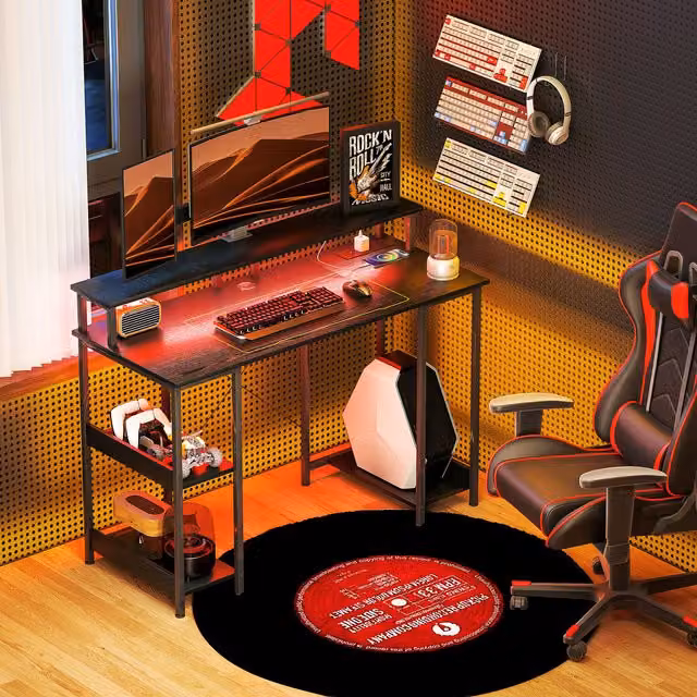 HOMCOM Reversible Modern Computer Desk with LED Light and Power Outlet, Black
