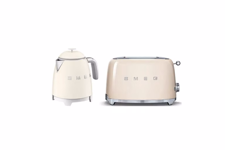Smeg 50s Style Retro Range Mini Kettle and 2-Slice Toaster Set, Cream
