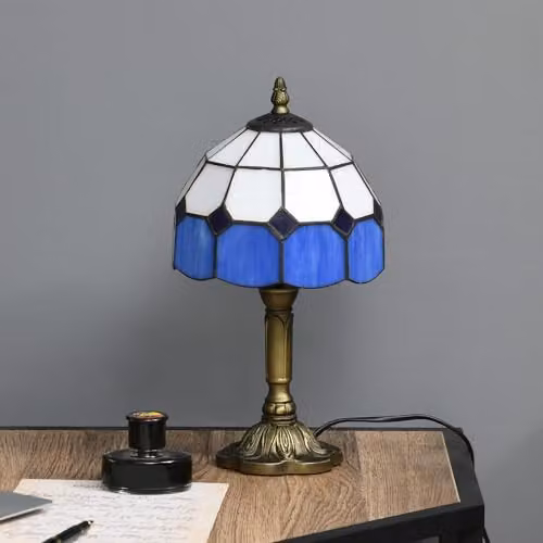 HOMCOM Art Deco Stained Glass Table Lamp in Blue and Bronze with Glass Dome Shade – 7