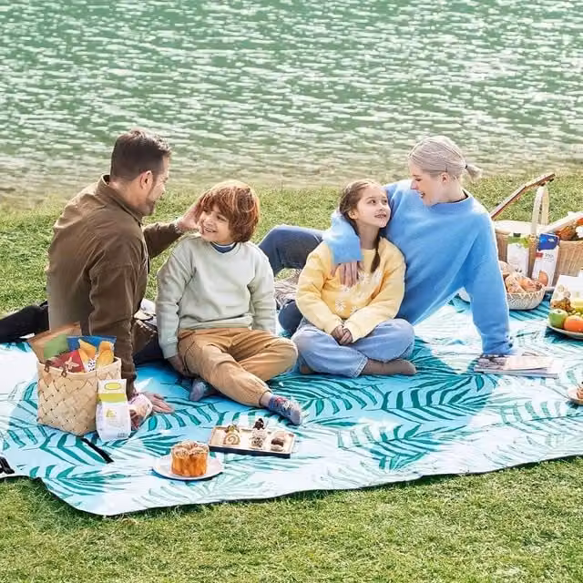 The Bazaarist Extra Large Waterproof Picnic Mat in Blue, Sand-Free and Foldable with Carry Handle – 1