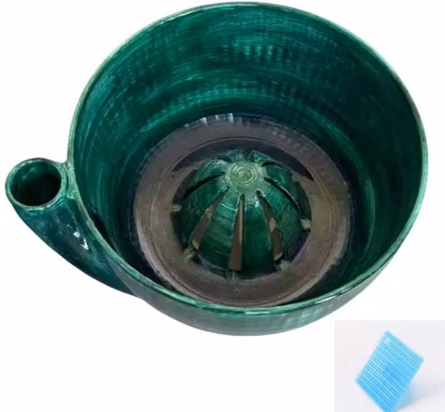 Ventryn Self Spinning Berry Washing Bowl, Automatic Swirl Fruit Colander in Green