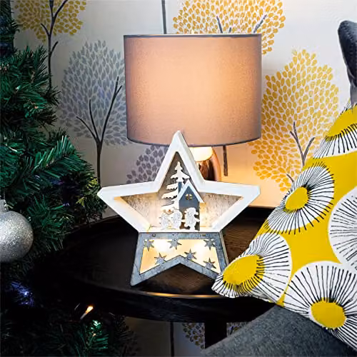 St Helens Home & Garden Battery Powered Wooden Light Up Christmas Star in White and Brown – 3