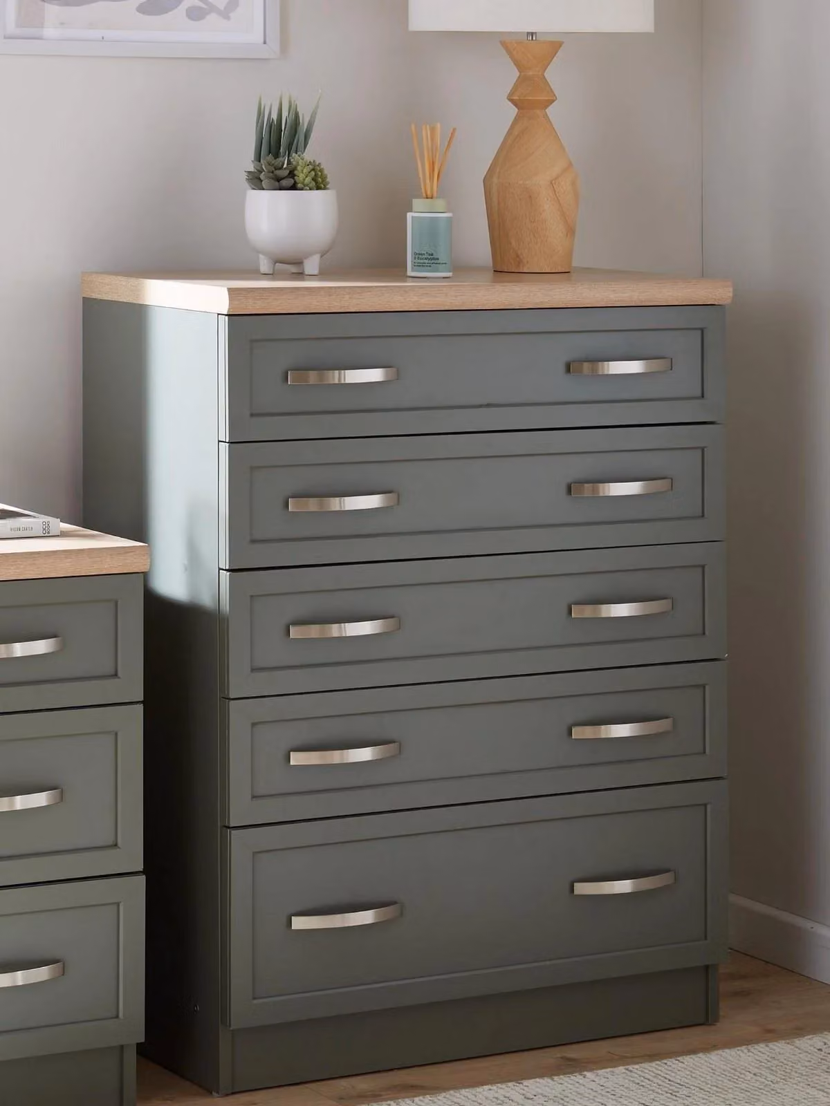 Camberley Graduated 5 Drawer Chest in Green Wood Effect Modern Matt Finish