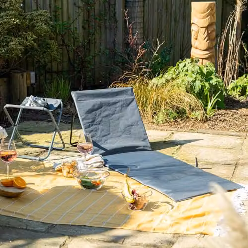 Harbour Housewares Folding Beach Sun Lounger in Grey with Adjustable Headrest and Canvas Fabric – 2