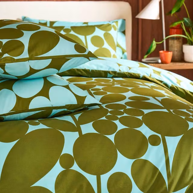 Orla Kiely Bubble Flower Reversible Cotton Housewife Pillowcases in Aqua Seagrass