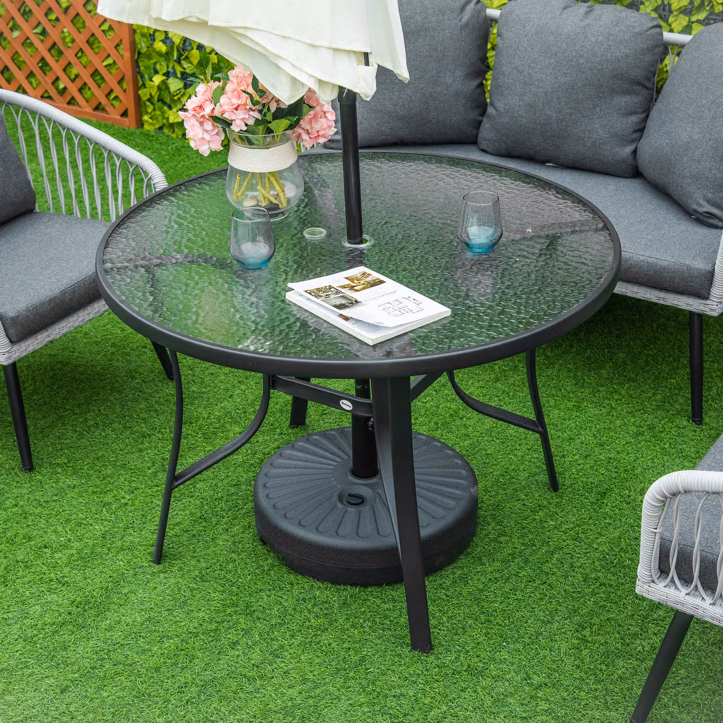 Outsunny Round Garden Dining Table with Parasol Hole, Black, Diameter: 106 cm, H: 71 cm – 2