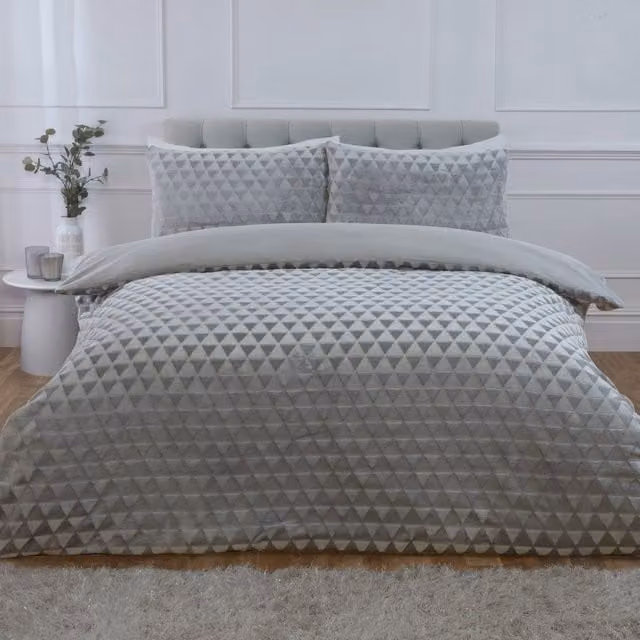Rapport Home Diamond Cut Teddy Polyester Fleece Duvet Cover Set with Pillowcase, Silver, W/D/H: 180 x 200 cm, Pillowcase: 50 x 75 cm