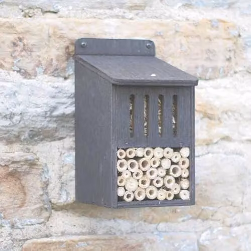 Buttercup Farm Bug House in Black, made from Wood and Bamboo, W: 13 cm, D: 16 cm, H: 24 cm – 2