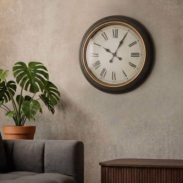 Wyld and Coco Vintage-Inspired Round Analog Wall Clock in Black, Diameter: 63 cm