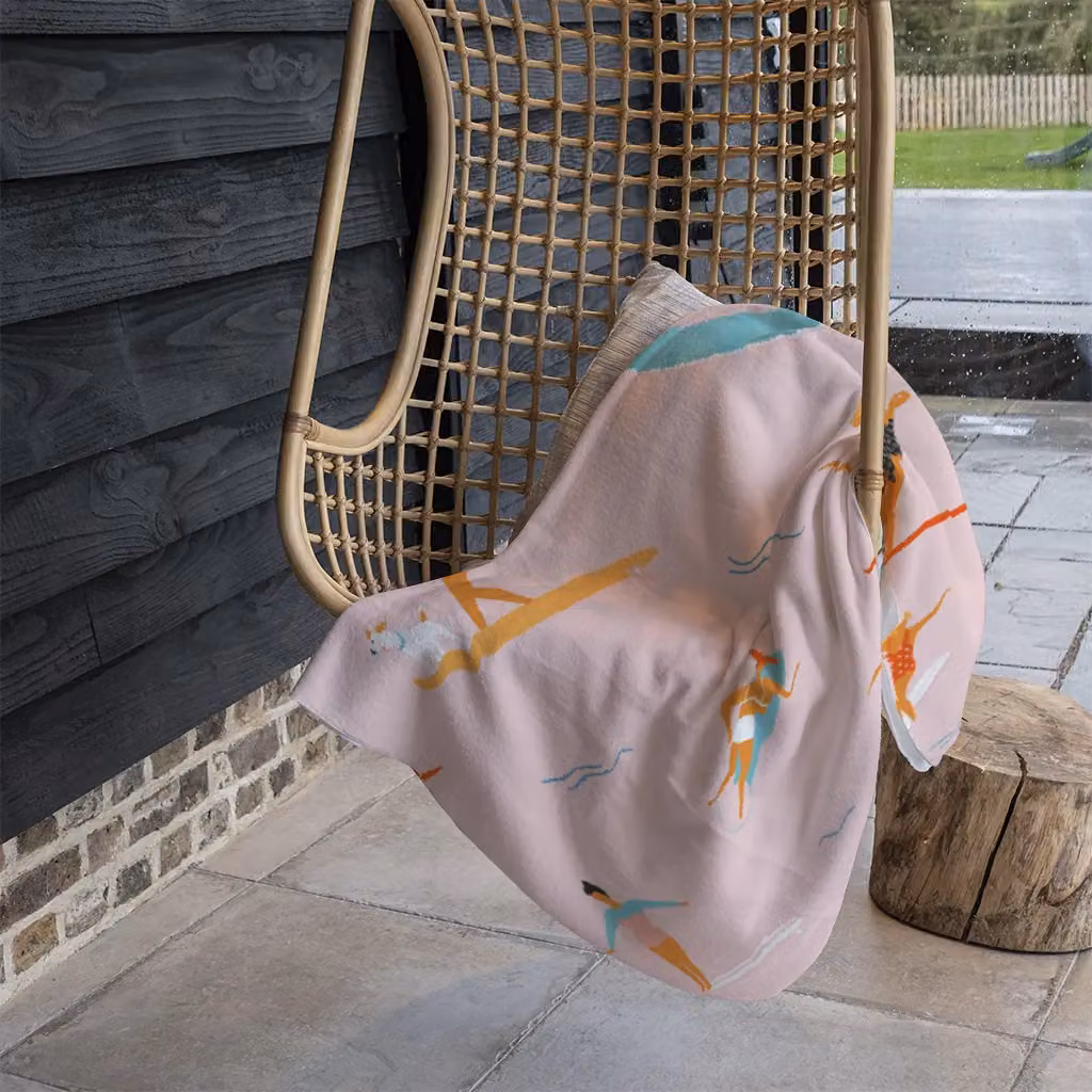 Benjamin Tate Design Surfers Fleece Blanket in Pink and Beige, W/D/H: 120 x 150 cm – 3