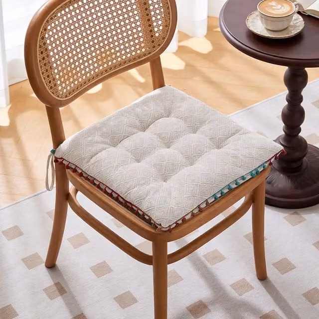 Livingandhome Vintage Square Dining Chair Cushion, White, W/D/H: 40 x 40 x 40 cm