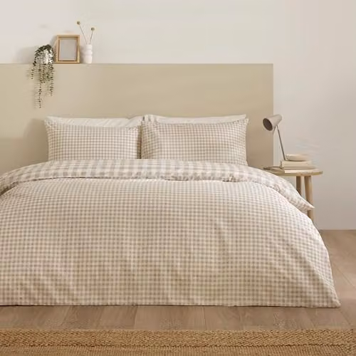 Catherine Lansfield Bamford Gingham Check Reversible Duvet Cover and Pillowcase Set in Beige – 1