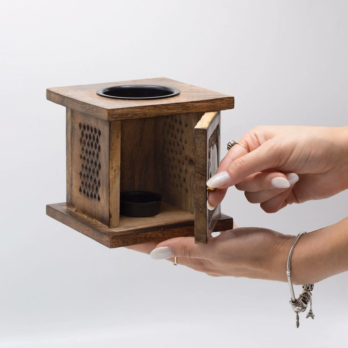 KDMD Large Mango Wood Elephant Tealight Box Burner in Brown – 2