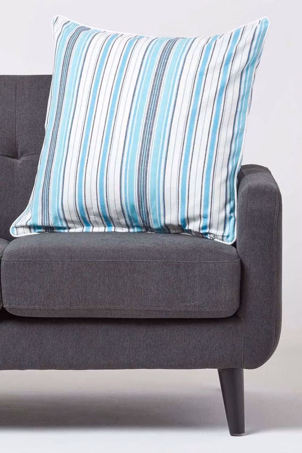 Homescapes New England Striped Cotton Cushion Cover in Blue and White, W/D/H: 45 x 45 x 45 cm – 2