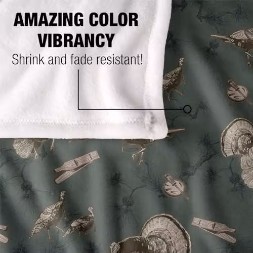 JQ Licensing Turkey Hunting Pattern Super Soft Fleece Throw Blanket, Multicolour, W: 91 cm, D: 147 cm – 3