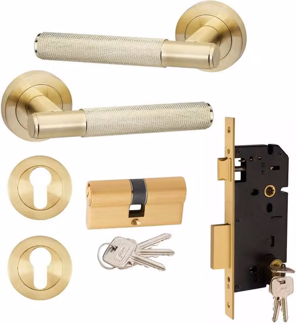 Golden Grace Brass Door Handles in Gold and Bronze