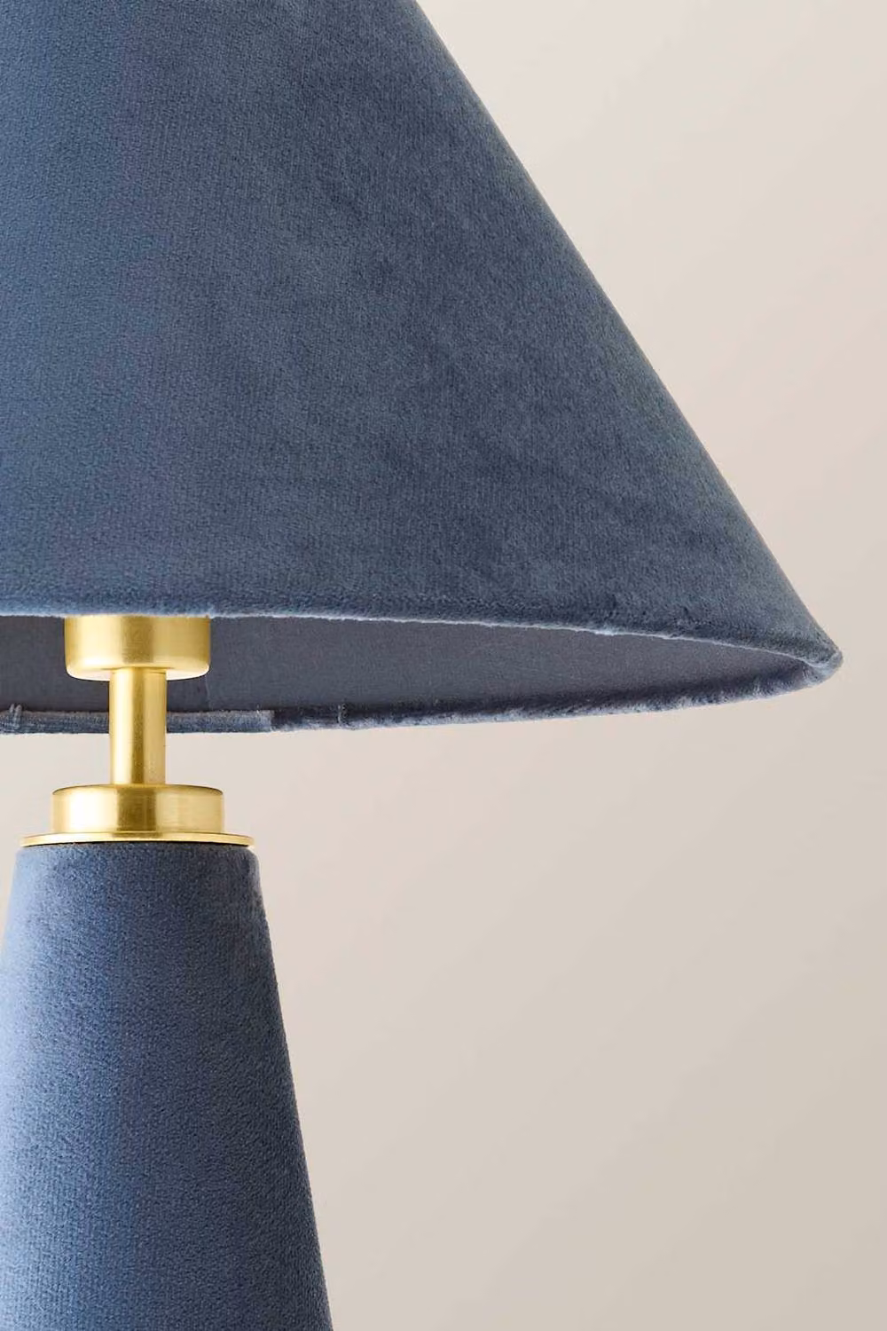 ValueLights Martha Conical Table Lamp with Navy Blue Velvet Boucle Fabric Shade and Gold Brass Metal Base – 3