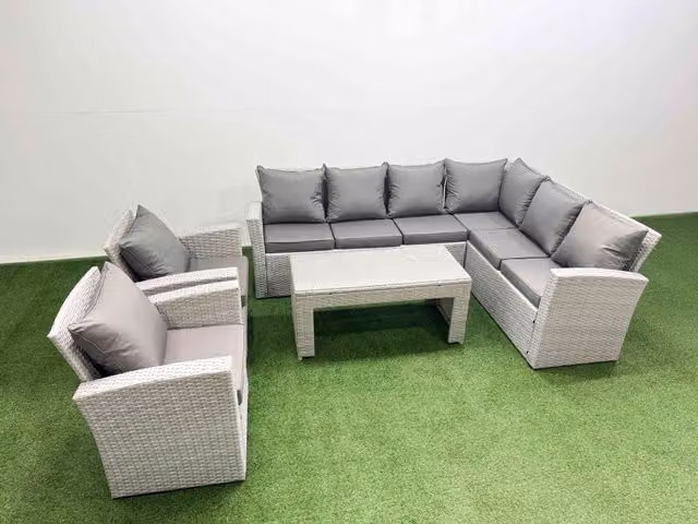 Fimous 5 Piece Rattan Outdoor Furniture Set in Light Grey with 3 Seater Sofa, Coffee Table, and 2 Armchairs