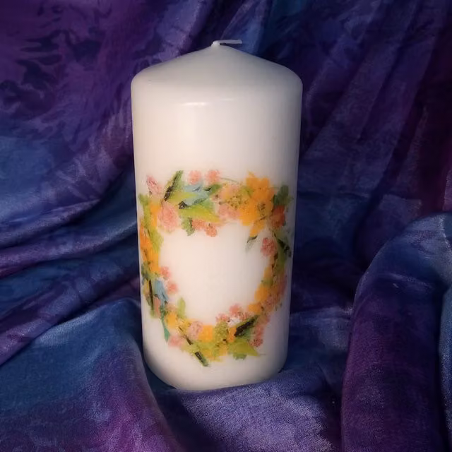 Viki Spring Pillar Candle in White with Spring Wreath Design