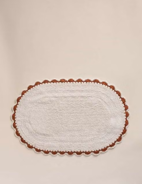 M&S Pure Cotton Scallop Oval Bath Mat in Beige and White
