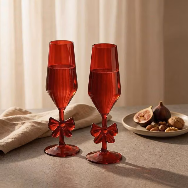 OHS Set of 2 Red Plastic Bow Shaped Champagne Flute Glasses – 1