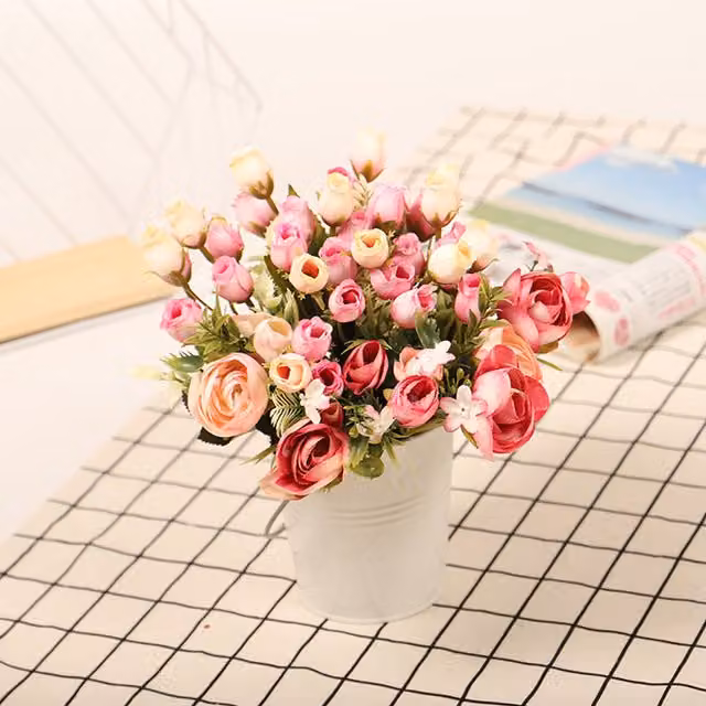 Livingandhome Pink Artificial Silk Rose Spray