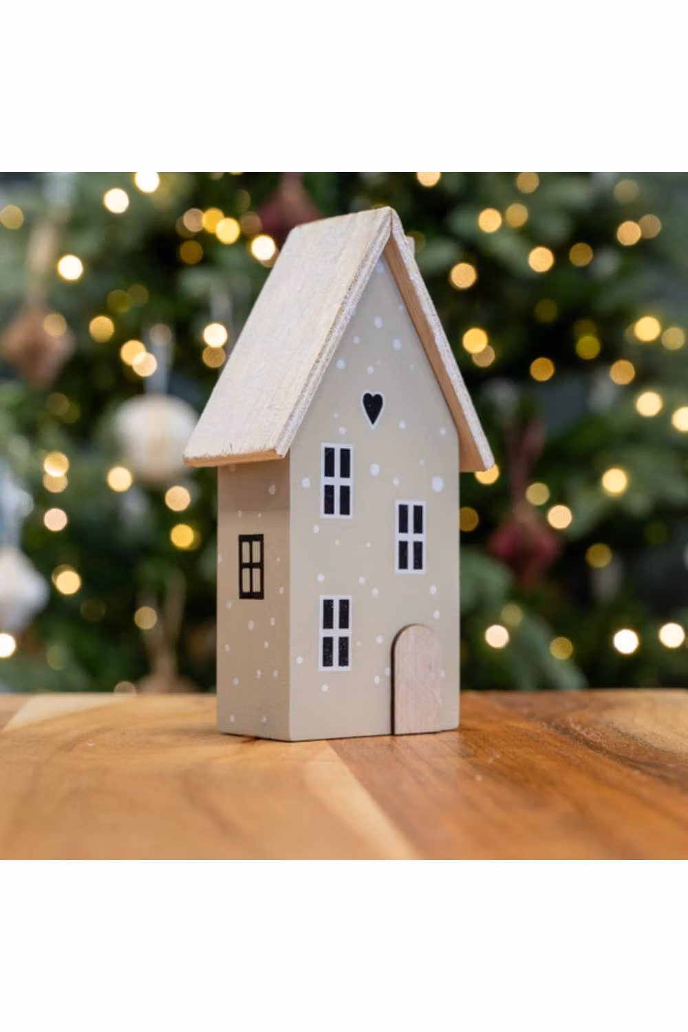 KDMD Scandinavian Wooden House Tabletop Decoration in Beige and Light Sage Green – 2