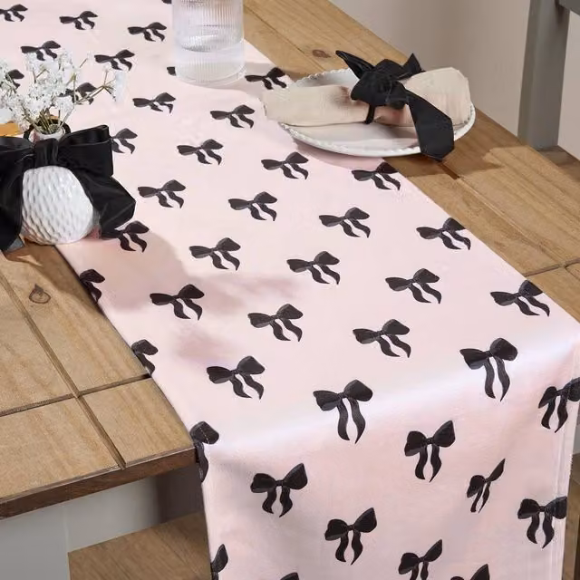 OHS Bow Print Matte Velvet Table Runner in Pale Pink, W/D/H: 33 x 200 cm – 5