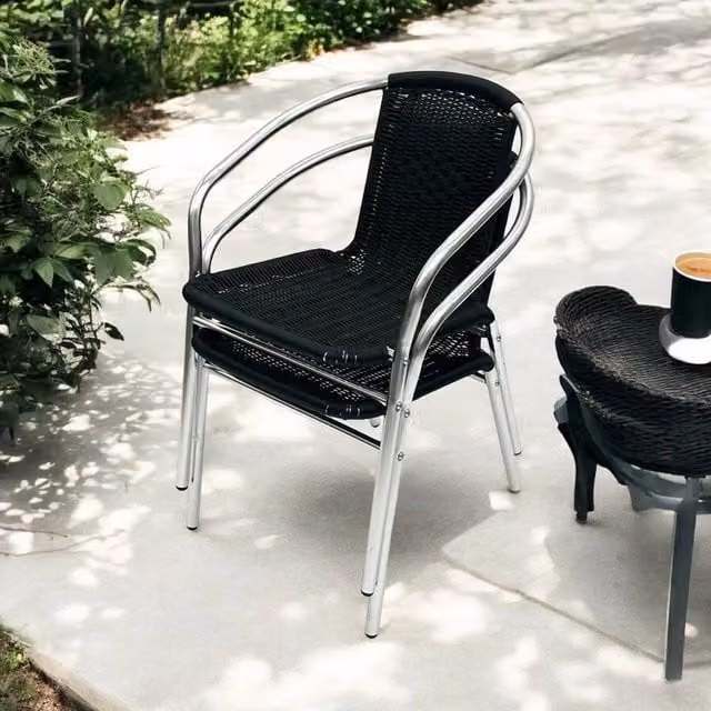 NESTLUNE 2-Piece Black Rattan Garden Chairs with Armrests – 1