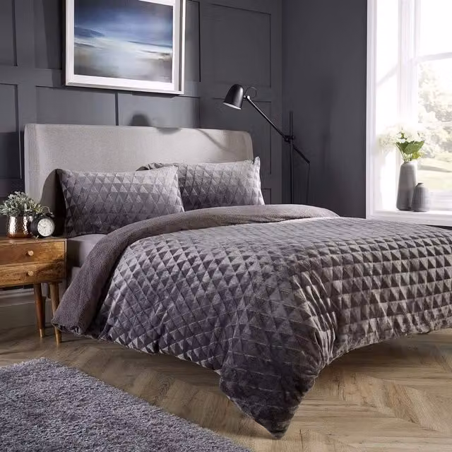 NewEdgeBlinds Reversible Graphic Fleece Duvet Cover in Grey Anthracite, 140 x 200 cm