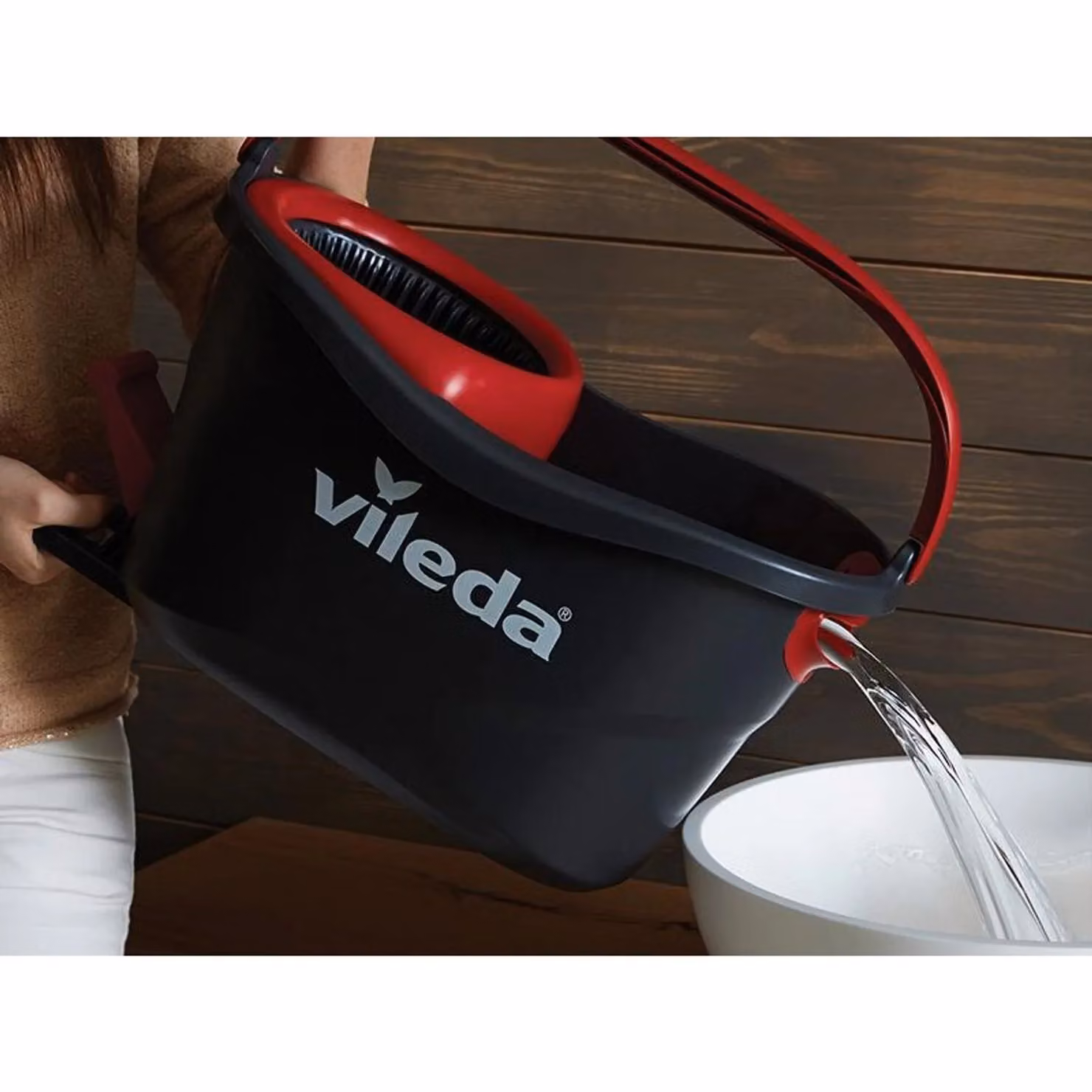 Vileda Turbo Spin Mop and Bucket Set with Wringer and Telescopic Handle in Multicolour – 3