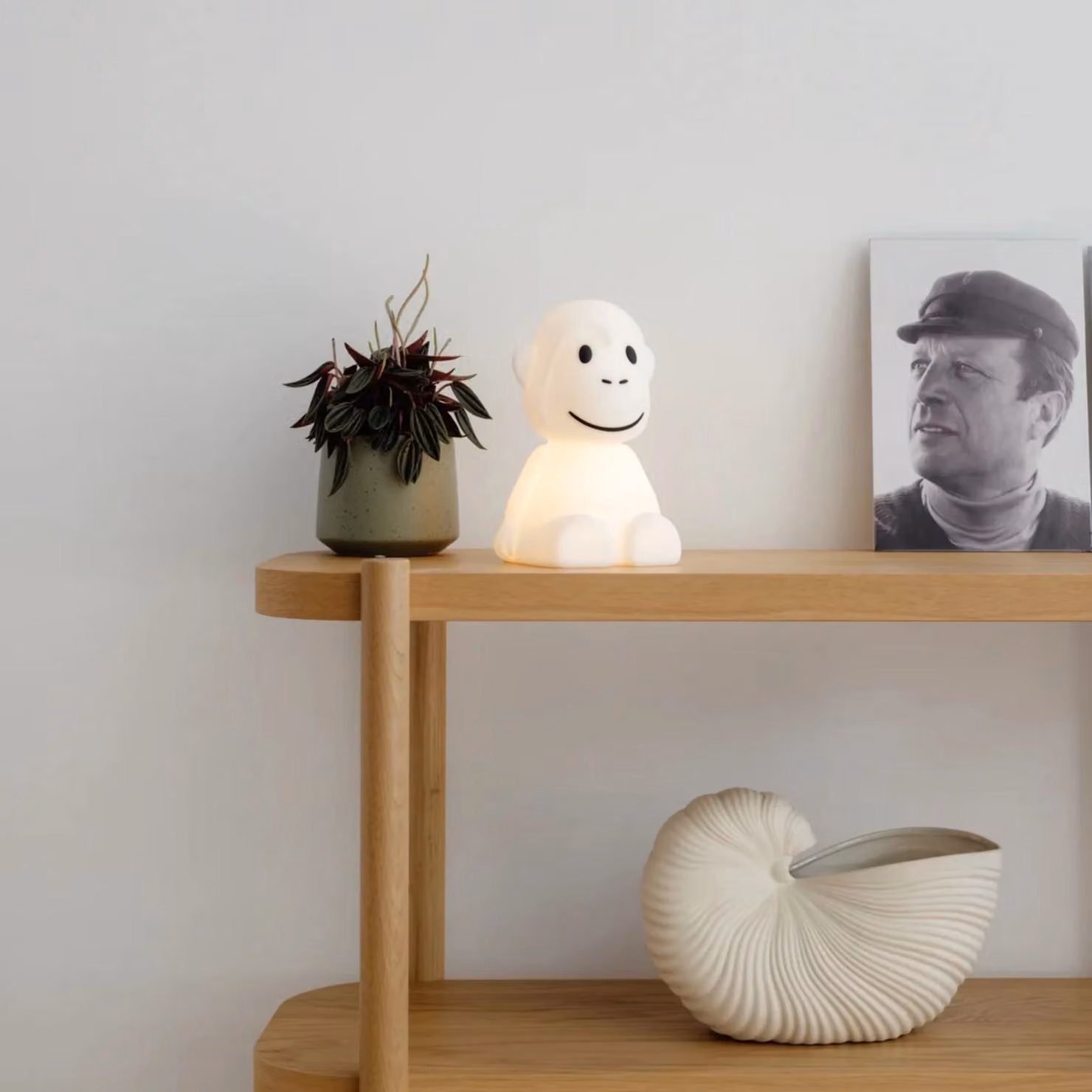 Mr Maria Monkey First Light Night Light in White and Beige, H 23.0 cm x W 15.0 cm x D 15.0 cm – 5