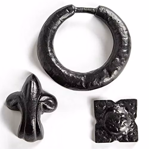 Hammer and Tongs Fleur De Lis Iron Door Knocker in Matt Black, Height: 14.0 cm – 3