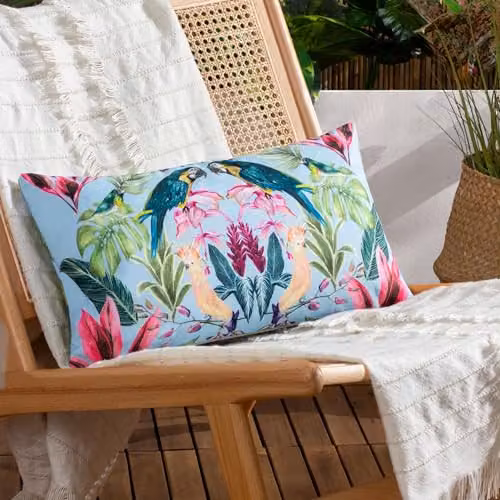 Riva Home Wylder Tropics Kali Birds Exotic Blue Outdoor Cushion with Removable Cover – 1