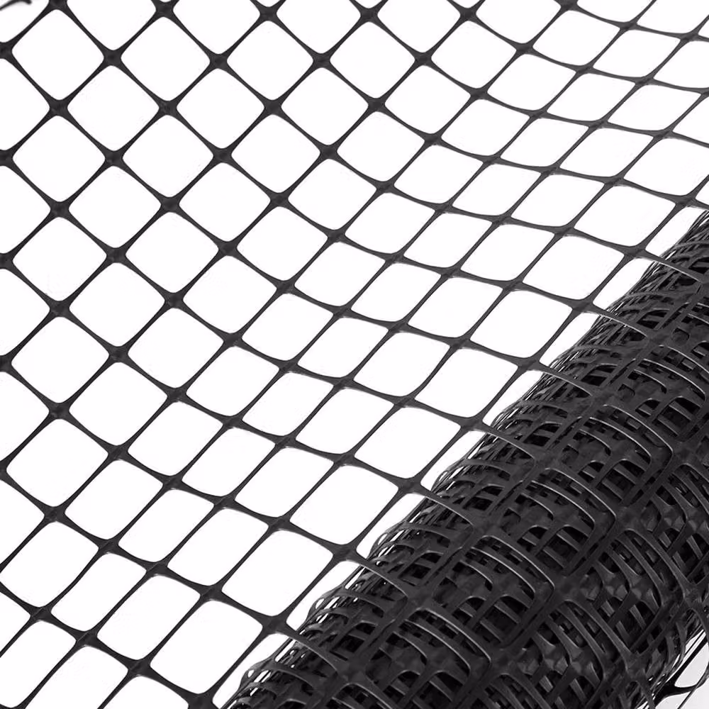NESTLUNE Black PVC Coated Plastic Garden Fencing Mesh, H: 120 cm, W: 1000 cm, D: 32 mm – 5