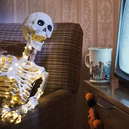 Lights4fun Halloween Light Up Skeleton Figure Decoration with 300 Warm White LEDs, White, Height: 90 cm – 4