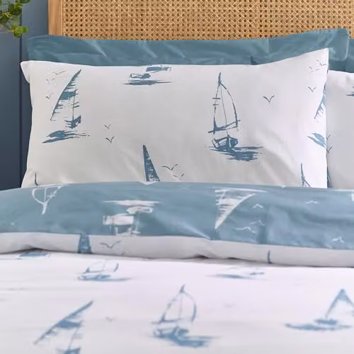 Catherine Lansfield Salcombe Boats Reversible King Duvet Cover and Pillowcase Set in Blue and White – 2