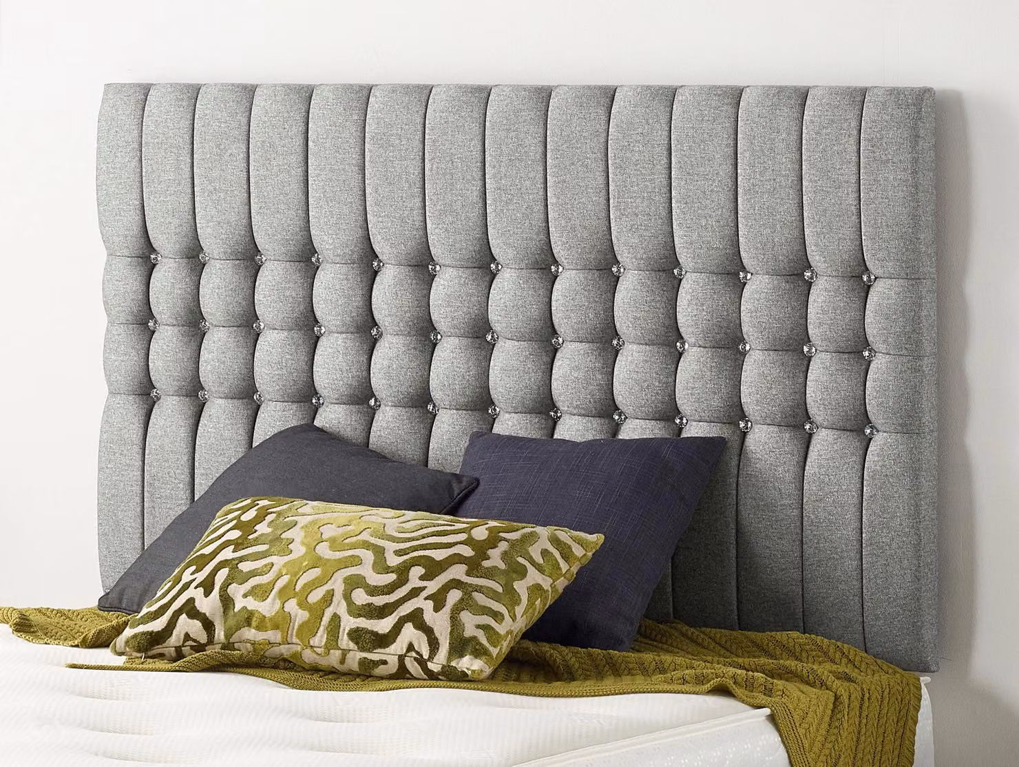 Somnior Galaxy Double Divan Bed Base with 4 Drawers and Chesterfield Headboard in Grey Checked Fabric, W/D/H: 140 x 200 cm – 2