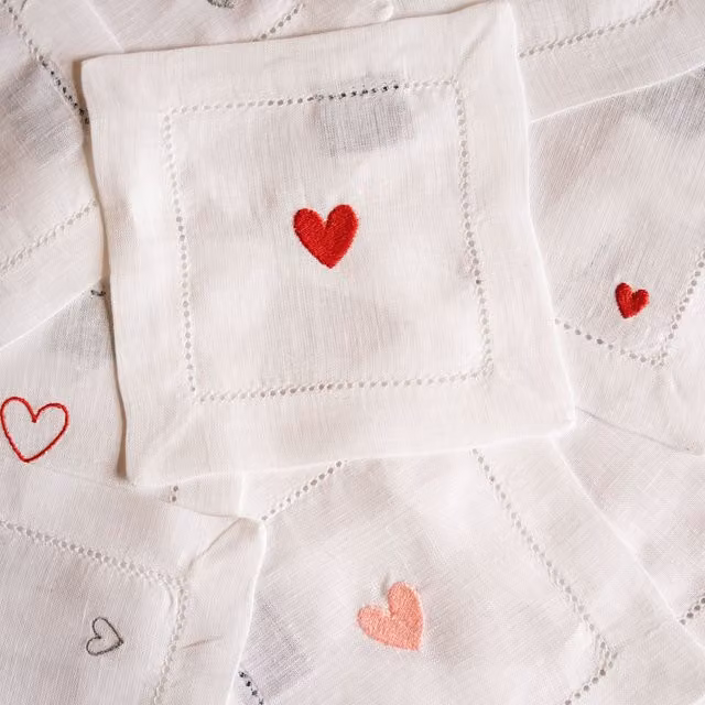 Mafra White Linen Table Linens with Embroidered Hearts in Shabby Chic Style