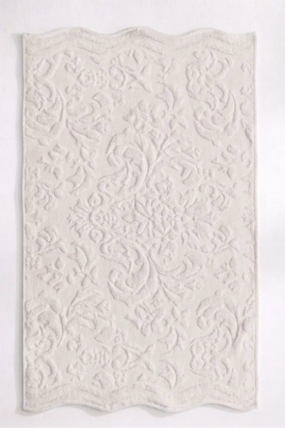Allure Bath Fashions Gracie Floral Jacquard Scalloped Cotton Towels in Light Grey – 2