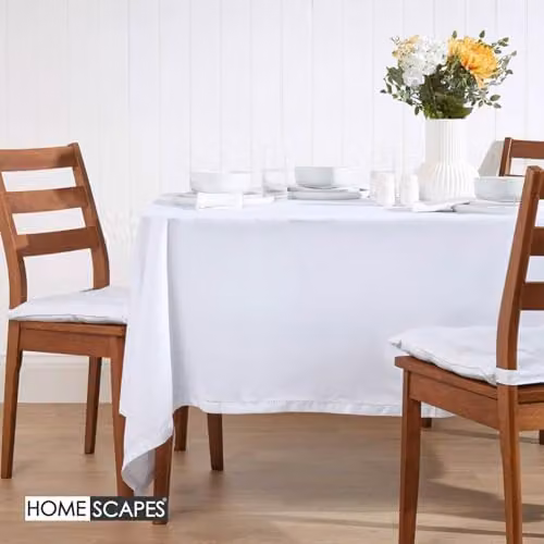 Homescapes Plain White Cotton Rectangular Tablecloth, W: 137 cm, L: 228 cm – 2