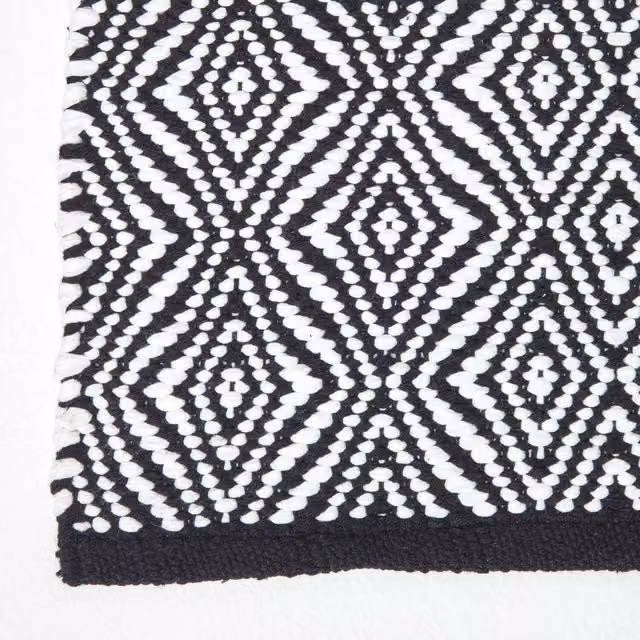 Homescapes Trance Black and White Diamond Pattern Woven Hall Runner, W/D/H: 66 x 200 cm