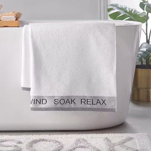 Catherine Lansfield White Cotton Terry Bath Towel W: 70 cm, H: 120 cm – 1