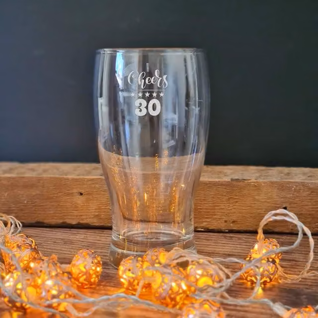 Afewhometruths Engraved 30th Birthday Pint Glass, Clear, 500ml – 1