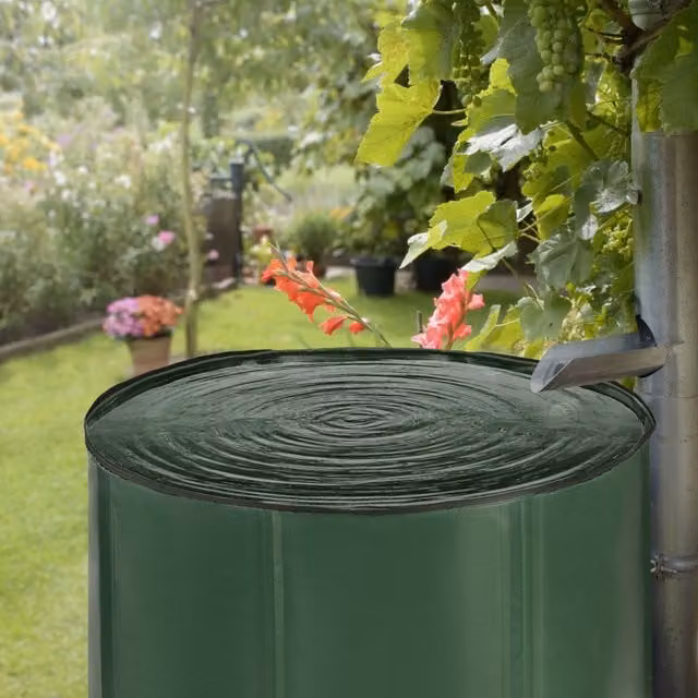 tectake Freestanding Plastic Rainwater Tank, Green, W/D/H: 81 x 81 x 81 cm