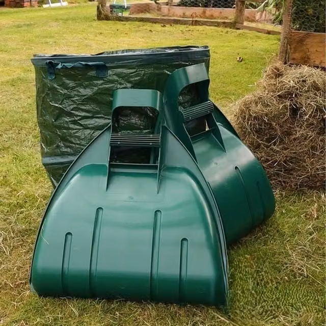 Shop4allsorts Heavy Duty Leaf Grabbers and 73L Pop Up Garden Refuse Sack Set, Green