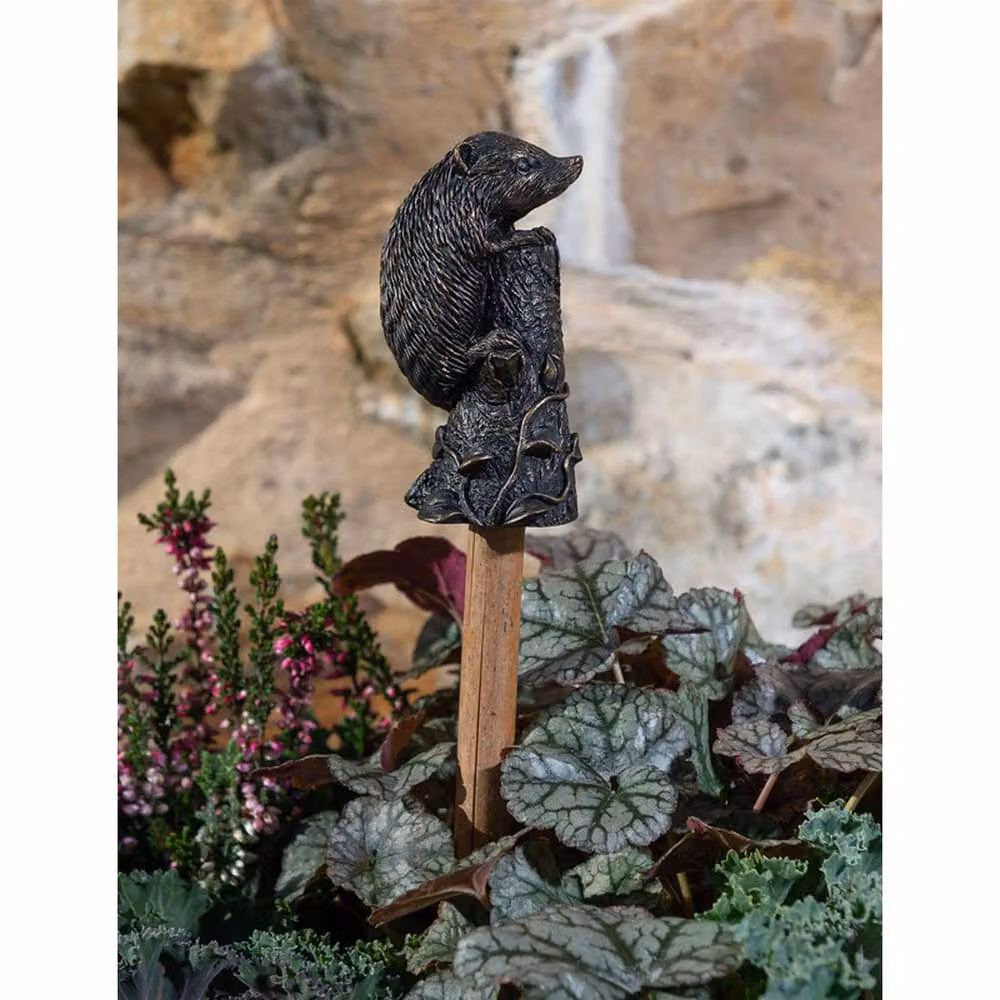 Jardinopia Hedgehog Cane and Stake Topper Garden Ornament in Bronze, H8 x W4 x D4.5 cm – 7