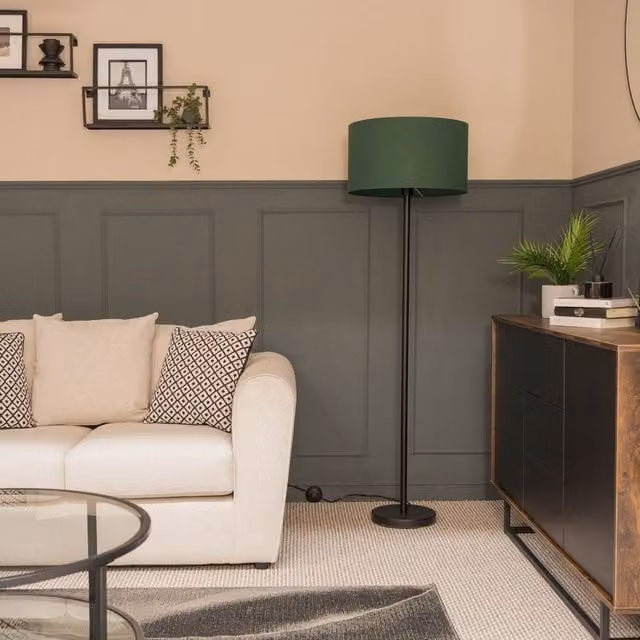 ValueLights Charlie Modern Black Floor Lamp with Large Green Fabric Cylinder Shade – 1